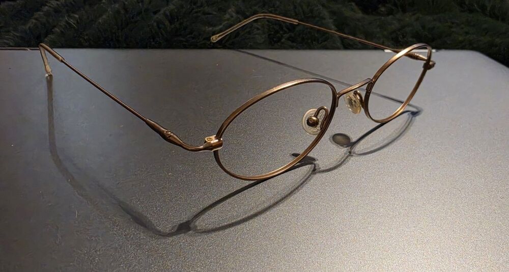 Chesterfield Wire Frame Oval Eyeglass Frames
